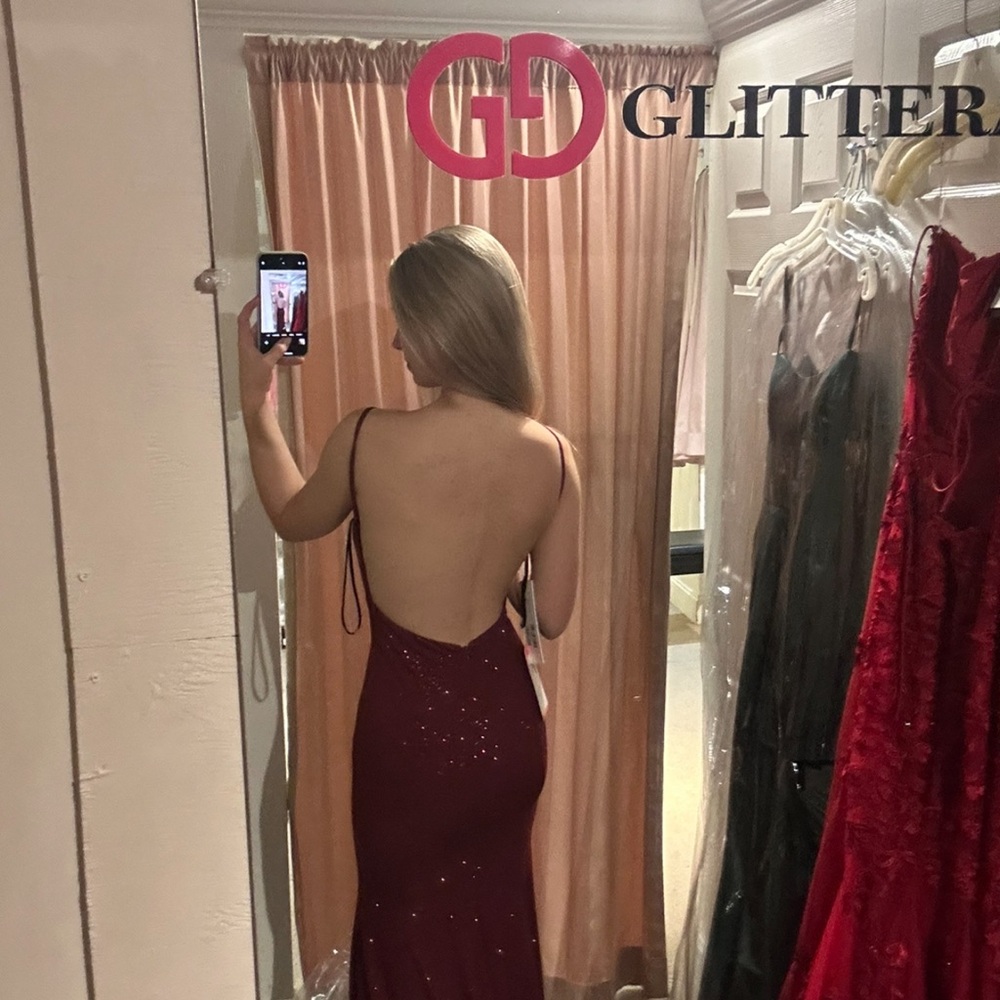 Glitter Burgundy Backless Gown